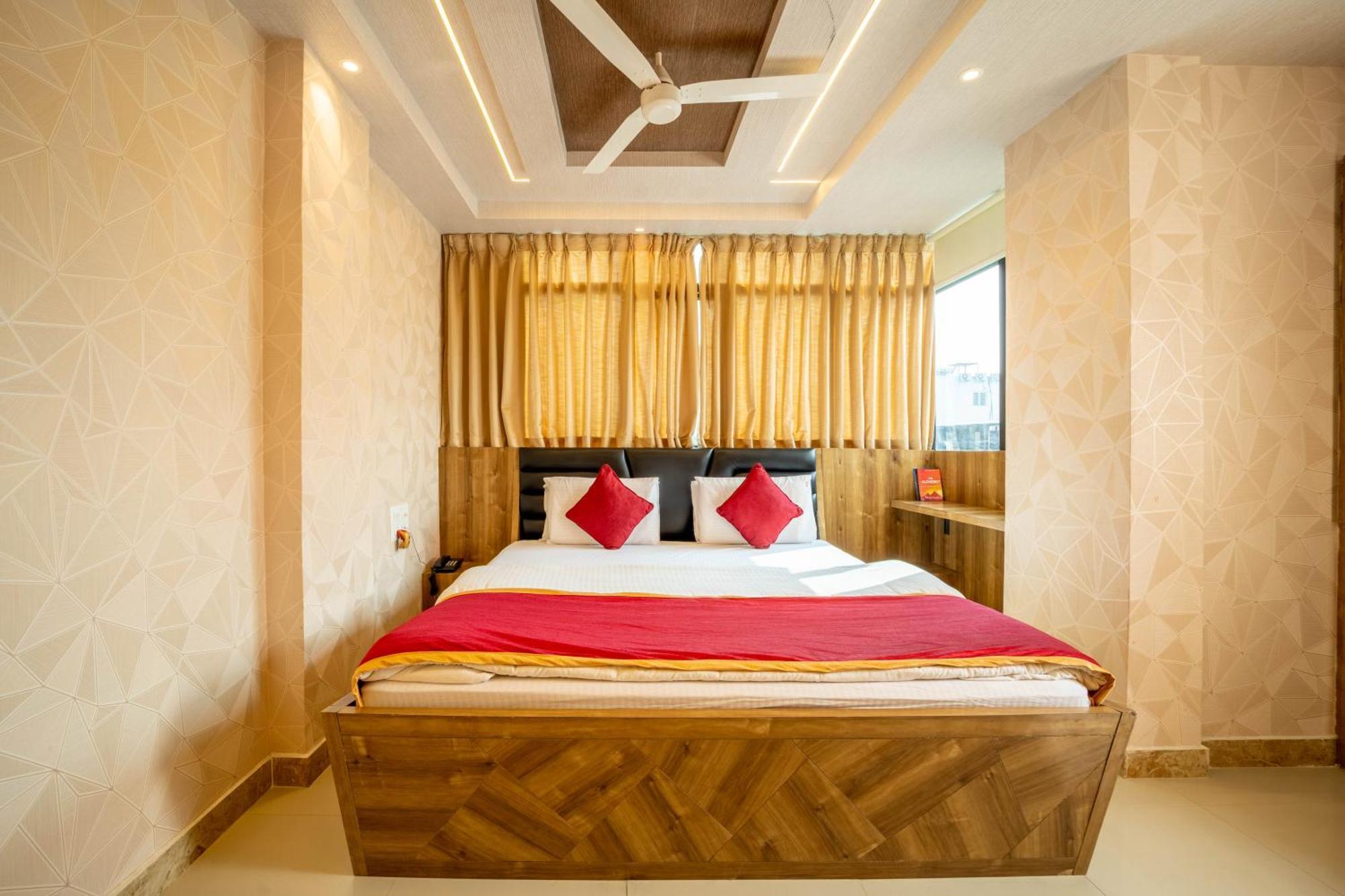 Seasons Suites Koramangala Bangalore Bagian luar foto