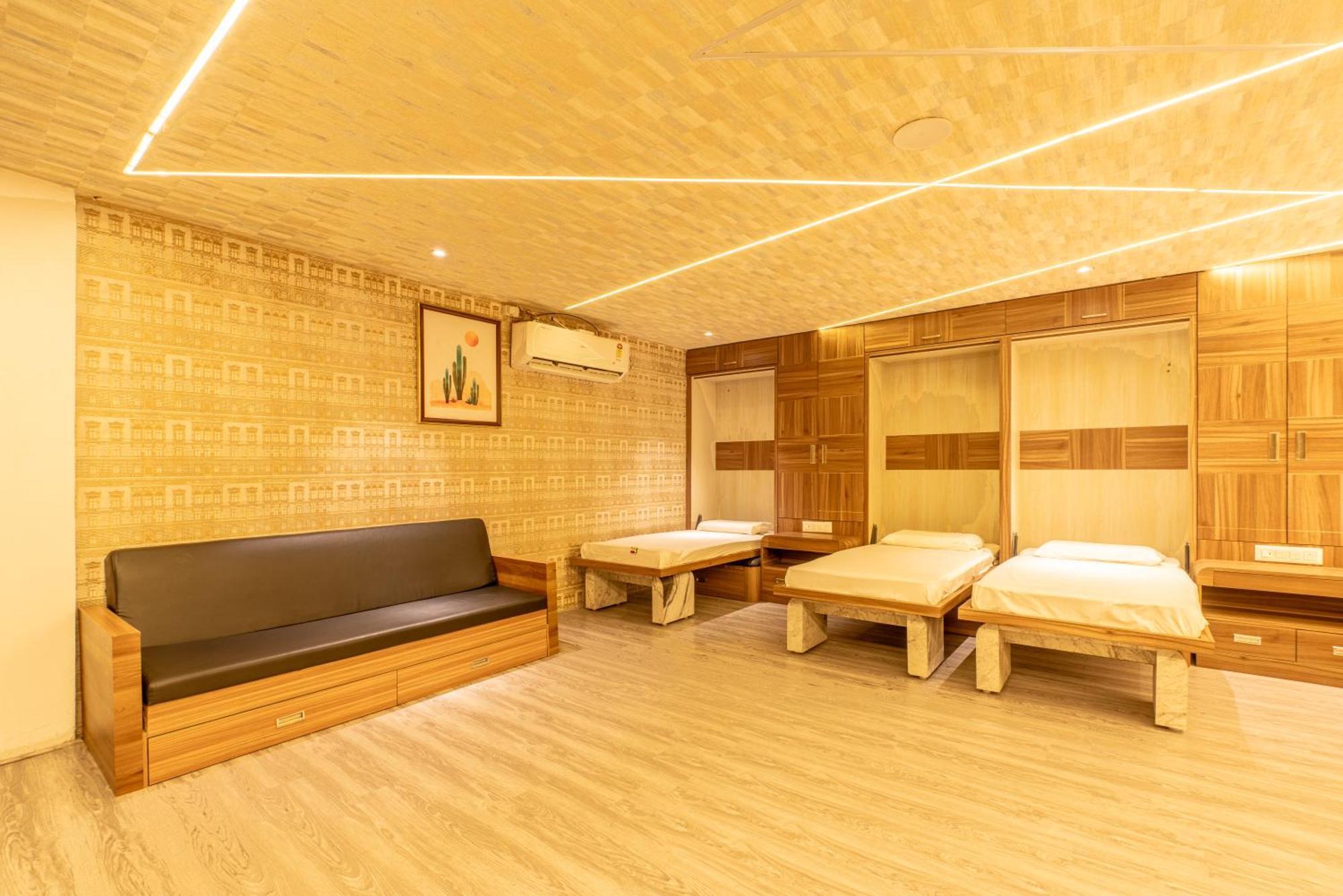 Seasons Suites Koramangala Bangalore Bagian luar foto