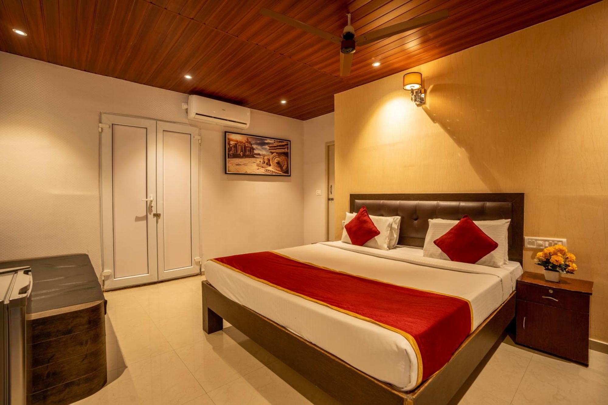 Seasons Suites Koramangala Bangalore Bagian luar foto